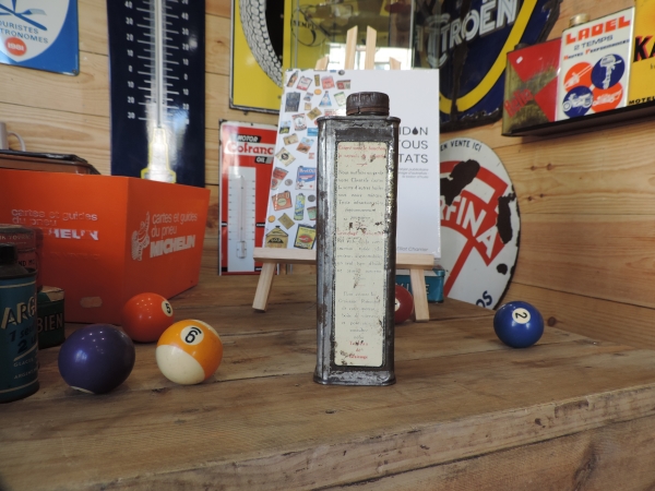 Bidon d'huile Mobiloil- 04122023_04.JPG