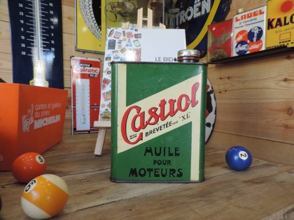 Bidon d'huile Castrol