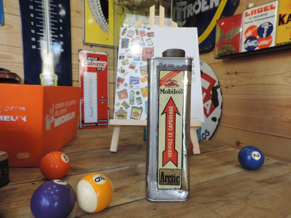 Bidon d'huile Mobiloil- 04122023_129.JPG