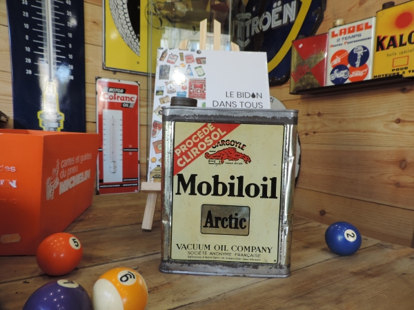 Bidon d'huile Mobiloil- 04122023_130.JPG