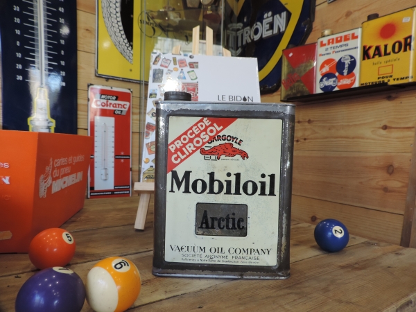 Bidon d'huile Mobiloil- 04122023_142.JPG