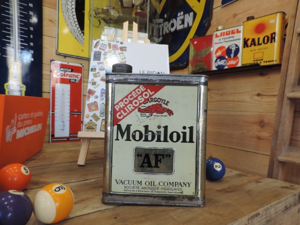 Bidon d'huile Mobiloil- 04122023_148.JPG