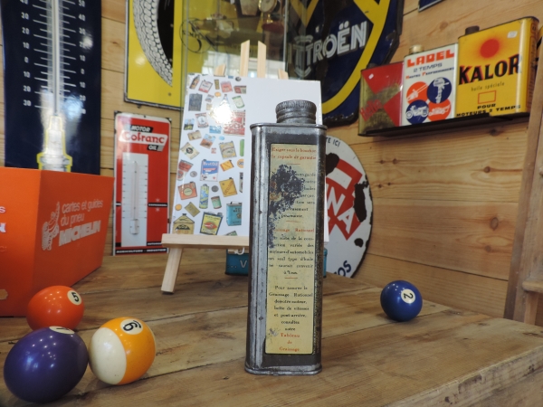 Bidon d'huile Mobiloil- 04122023_155.JPG