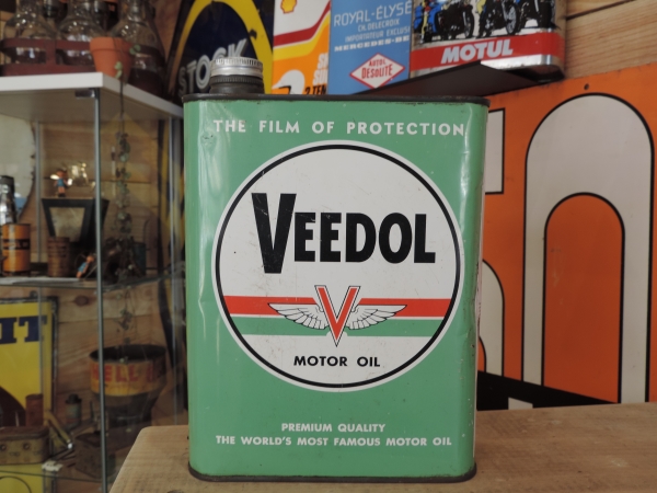 Bidon d'huile Veedol