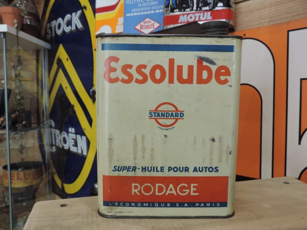 Bidon d'huile Essolube