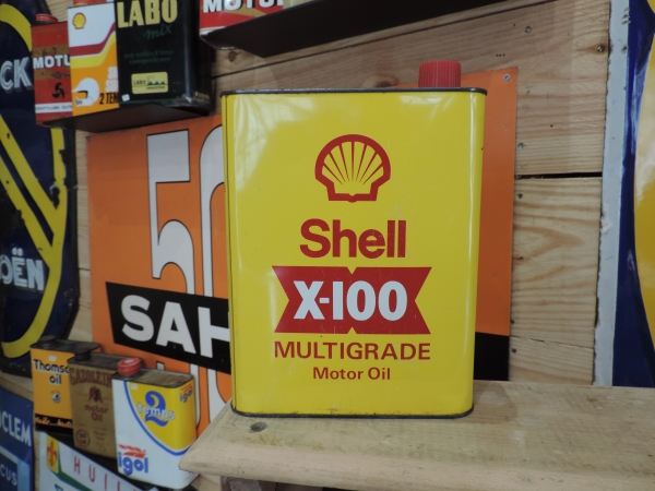 Bidon d'huile Shell