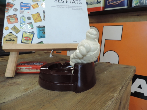 Cendrier Michelin- DSCN1086.JPG
