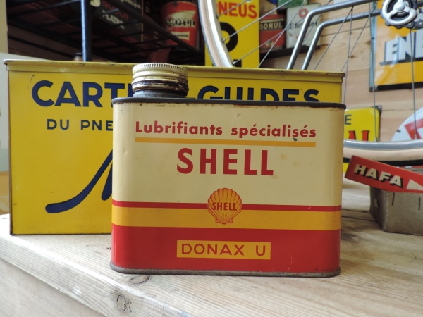 Bidon d'huile Shell