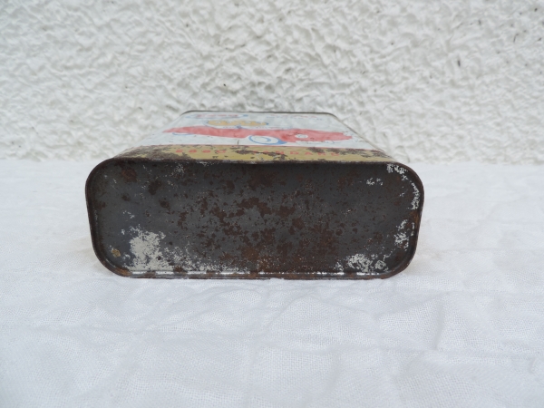 Bidon d'huile ESSO- DSCN1770.JPG