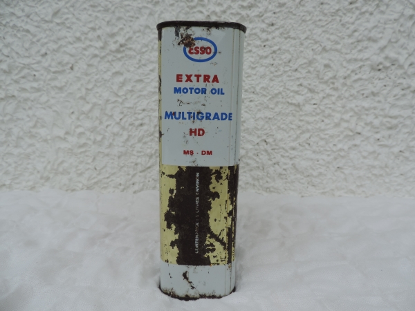 Bidon d'huile ESSO- DSCN1798.JPG