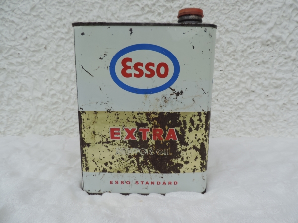 Bidon d'huile ESSO- DSCN1799.JPG