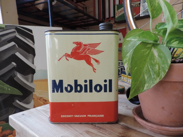 Bidon d'huile Mobiloil