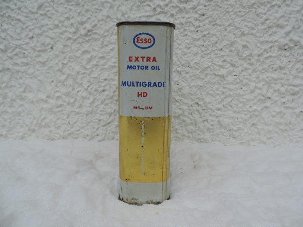 Bidon d'huile ESSO- DSCN1810.JPG