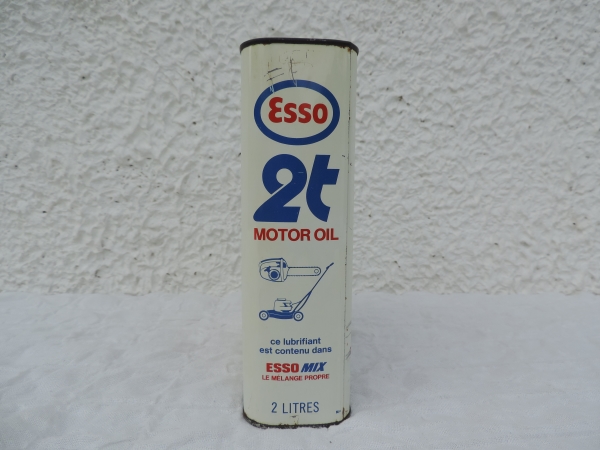 Bidon d'huile ESSO- DSCN1851.JPG