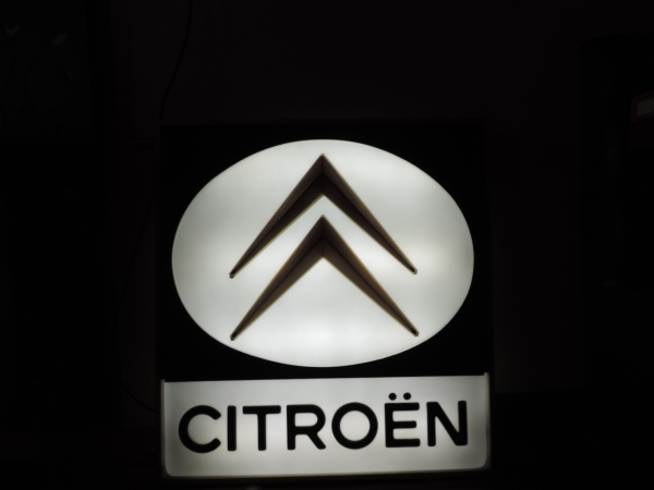 Enseigne lumineuse CITROEN- DSCN2160.JPG