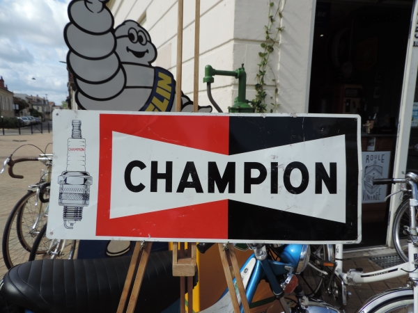 T&ocirc;le CHAMPION
