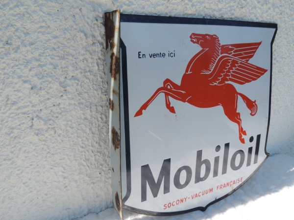 Plaque &eacute;maill&eacute;e MOBILOIL- DSCN3019.JPG