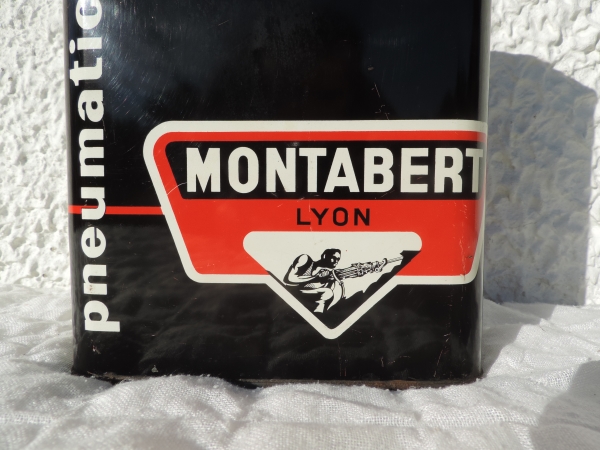 Bidon d'huile MONTABERT Lyon- DSCN3156.JPG