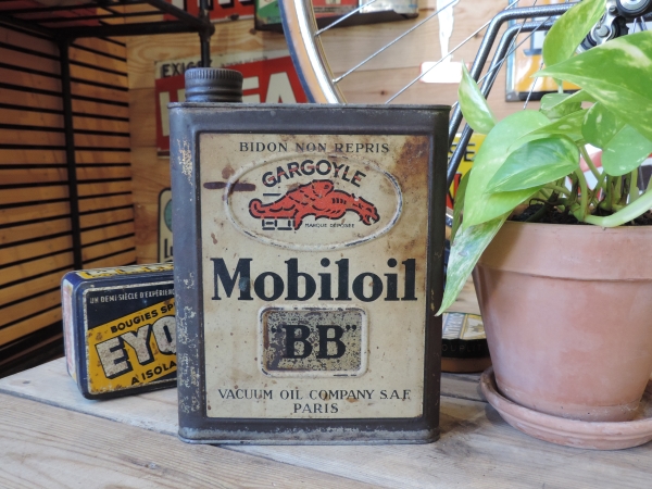 Bidon d'huile Mobiloil