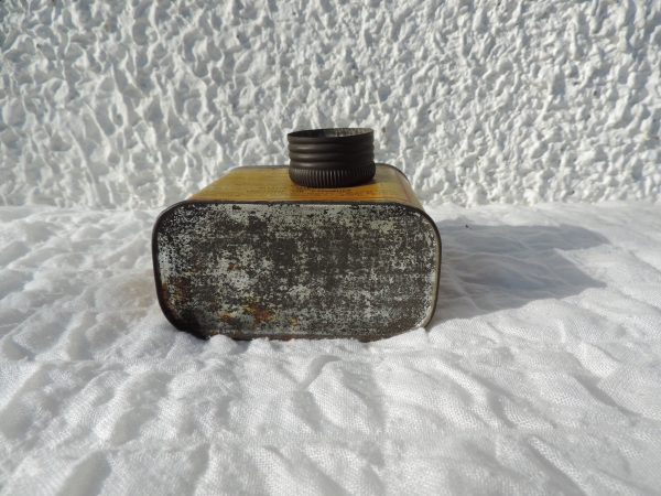 Bidon FIREZONE OIL- DSCN3877.JPG