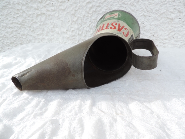 Broc CASTROL- DSCN4131.JPG