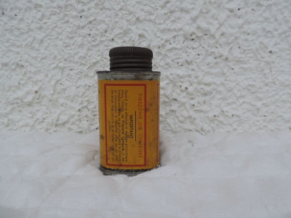 Bidon FIREZONE OIL- DSCN4532.JPG