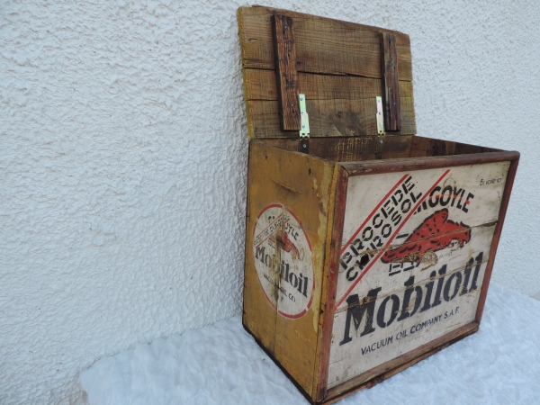 Caisse de transport de bidons MOBILOIL- DSCN4574.JPG