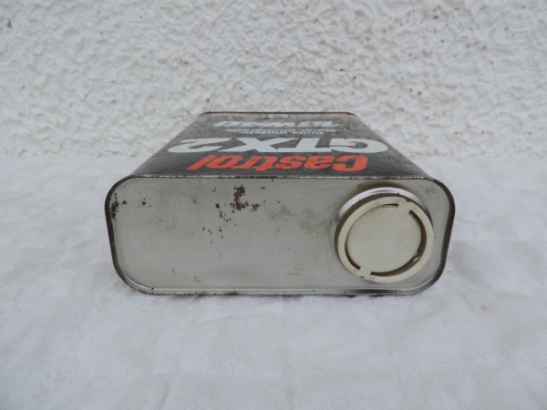 Bidon CASTROL- DSCN4613.JPG