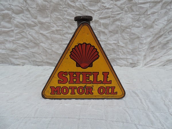 Bidon d’huile triangulaire Shell Motor Oil Golden- DSCN4932.JPG