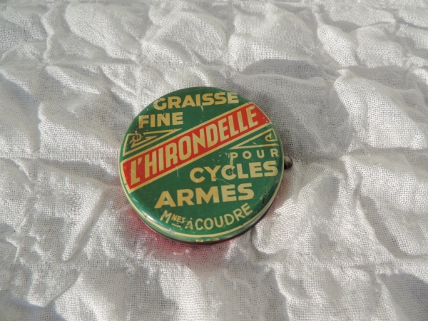 Boite L'HIRONDELLE