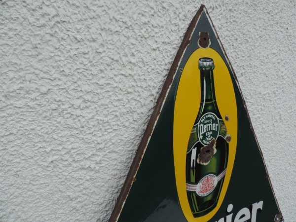 Plaque &eacute;maill&eacute;e Perrier- DSCN5928.JPG
