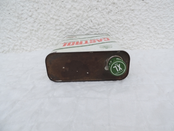 Bidon d'huile Castrol- DSCN7056.JPG