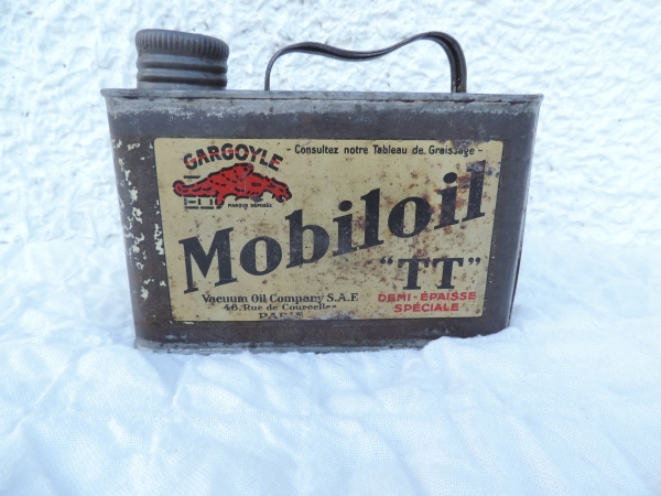 Bidon d'huile Mobiloil 1 litre- DSCN7221.JPG