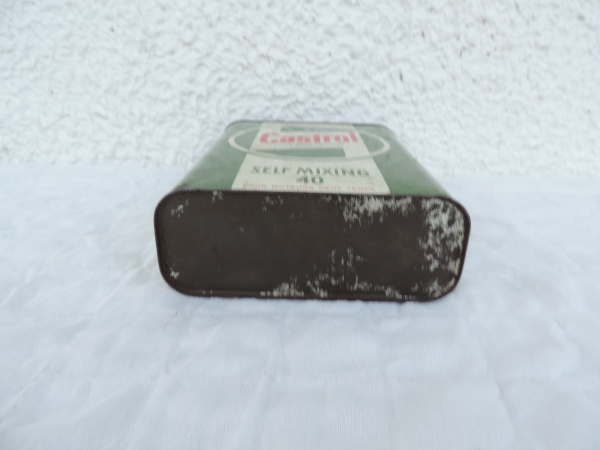 Bidon d'huile Castrol- DSCN7255.JPG