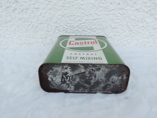 Bidon d'huile Castrol- DSCN7267.JPG