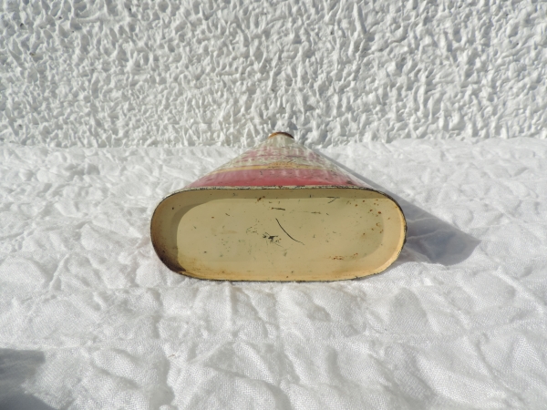 Bidon d'huile triangulaire Shell- DSCN7284.JPG