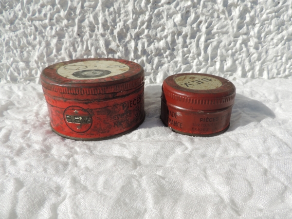 Bo&icirc;tes publicitaires SEV- DSCN7327.JPG