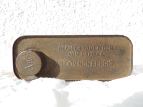 Bidon d'huile Mobiloil- DSCN7577.JPG