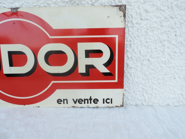T&ocirc;le publicitaire Tudor- DSCN7969.JPG