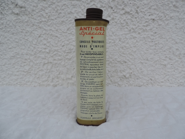 Bidon d'anti-gel Eskimo- DSCN8143.JPG