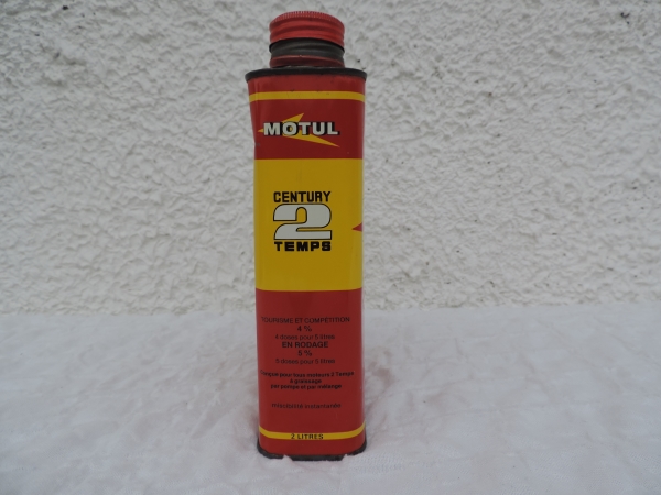 Bidon d'huile Motul 2 Temps- DSCN8217.JPG