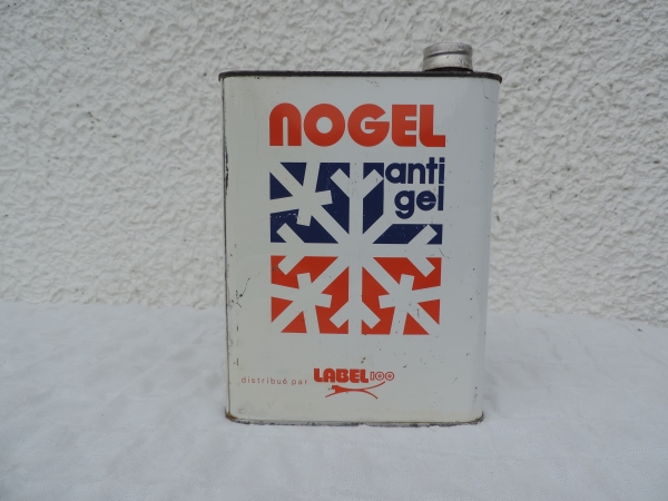 Bidon d'antigel Nogel- DSCN8283.JPG