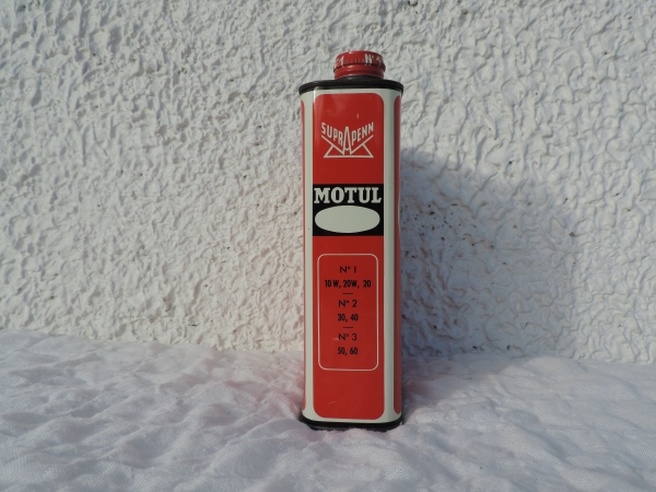 Bidon d'huile Motul- DSCN8334.JPG