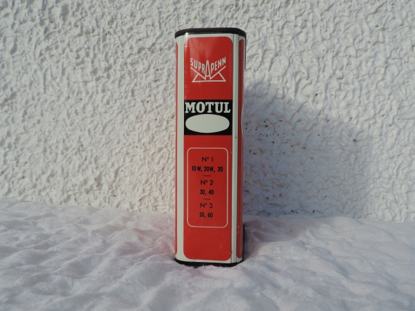 Bidon d'huile Motul- DSCN8336.JPG