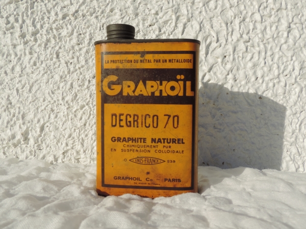 Bidon d'huile Grapho&iuml;l- DSCN8353.JPG