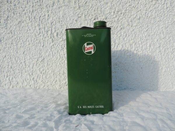 Bidon d'huile Castrol- DSCN8367.JPG