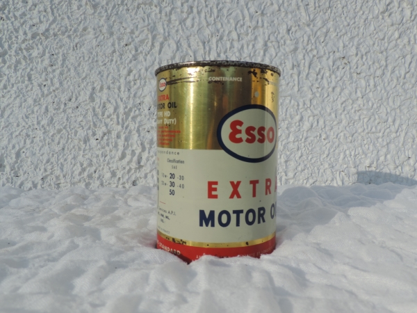 Bidon d'huile Esso- DSCN8412.JPG