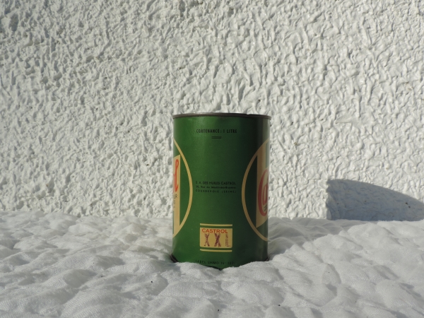 Bidon d'huile Castrol- DSCN8427.JPG