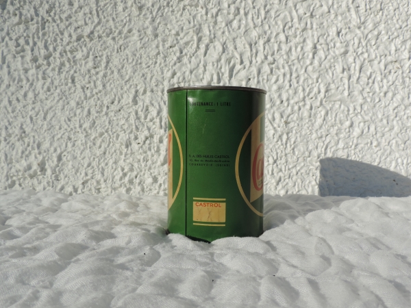 Bidon d'huile Castrol- DSCN8429.JPG