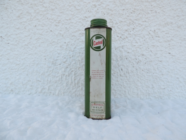 Bidon d'huile Castrol- DSCN8534.JPG